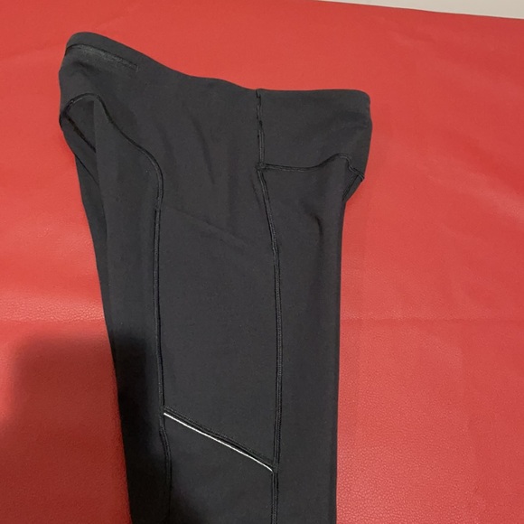 Lululemon Speed Up Leggings 28” - Picture 8 of 11